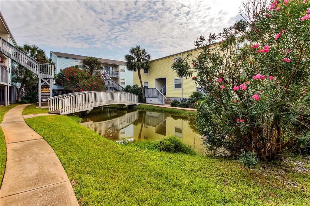 Renovated Pensacola Beach Condo With Community Pool! Luaran gambar